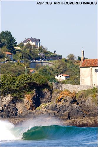 mundaka_wave