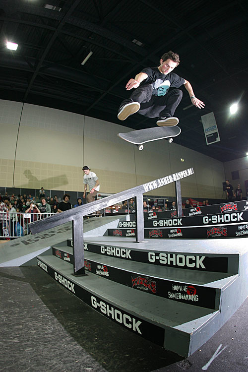 alex_mizurov_switch_kickflip_01_lq kopie.jpg