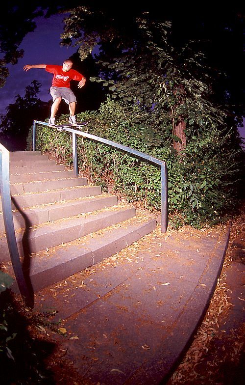 Julius_Boardslide_Pop_Over_Bordsetin