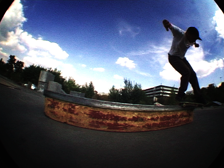 3Peach Bs Smith Hannover Ghettospot.jpg